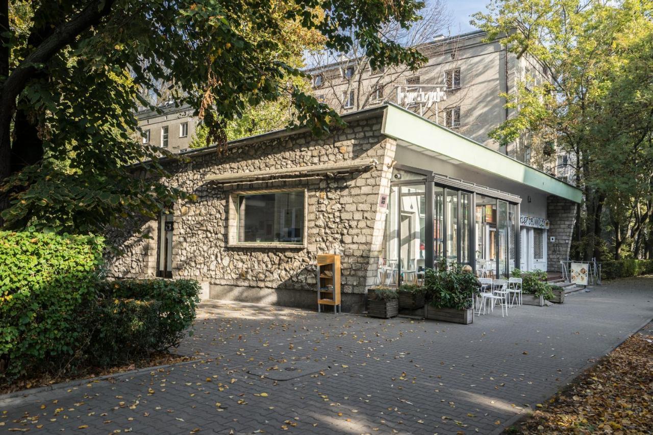 Saskasummer Warsaw Ngoại thất bức ảnh